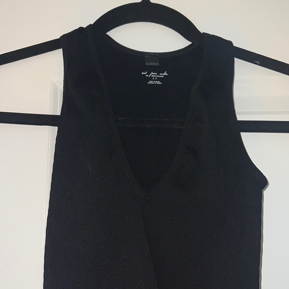 URBAN OUTFITTERS SEAMLESS BLACK BODYSUIT